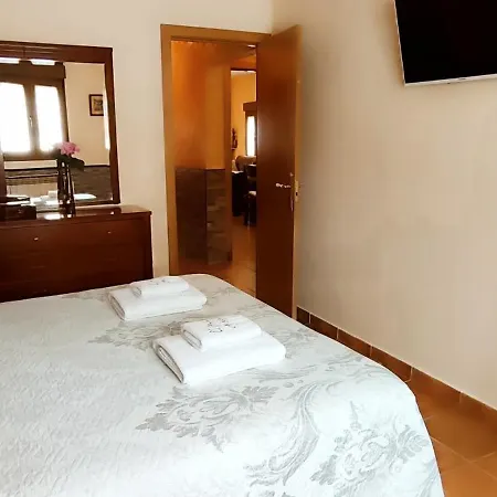 Casa de Campo El Abuelo Anselmo Segóvia
