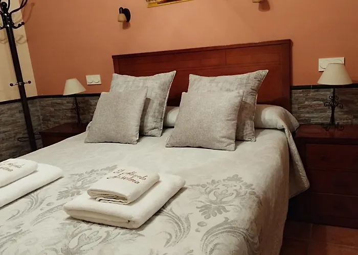 El Abuelo Anselmo Country house Segovia